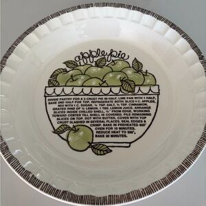 Royal chinaJeannette Apple Pie Recipe Ceramic Pie Dish